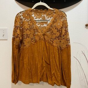 🍁Free People Ladies Lina Lace Bronze Crochet Long Sleeve Top - M